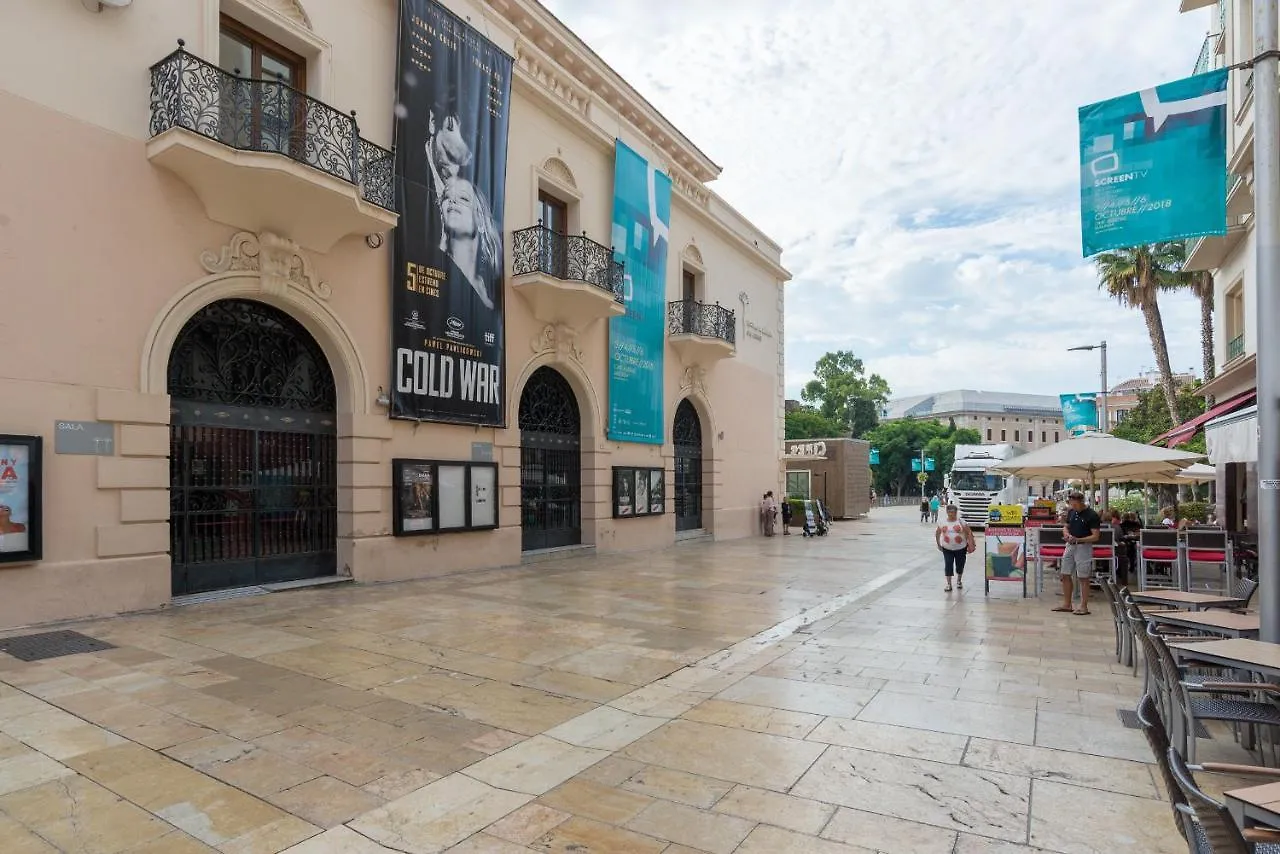 Plaza De La Merced Parking Incluido - S2 Málaga Lägenhet