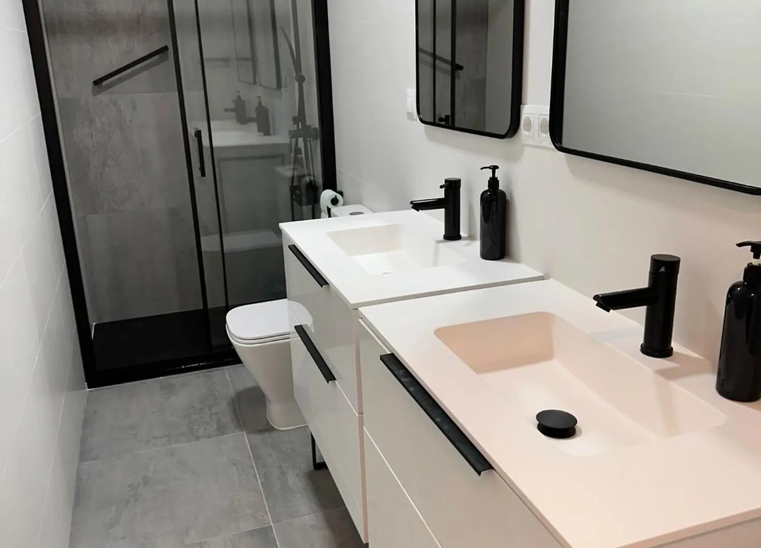 Gran Ritz Apartamentos Especial Terraza Exclusiva C Zenete Malaga 0*,  Spain